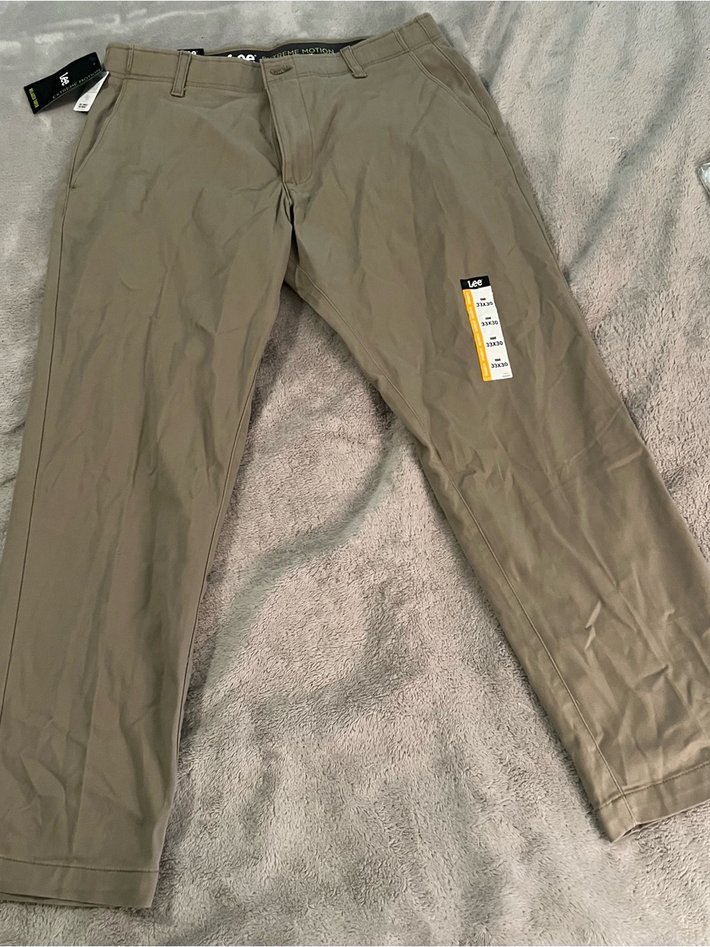 Lee Extreme Motion Chino Pants Relaxed Taper Stretch Beige Men's 33x30
